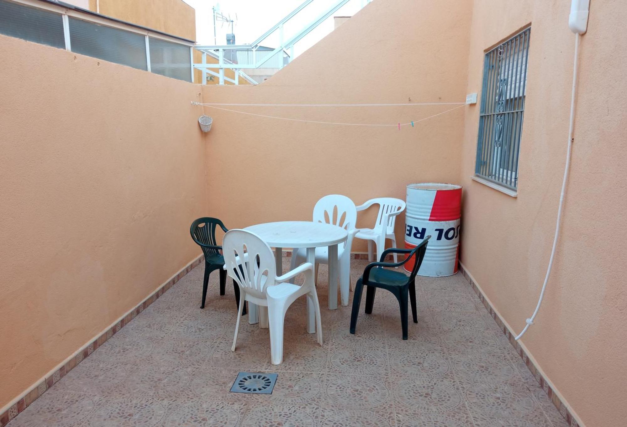 Adosado En Planta Baja * Los Belones